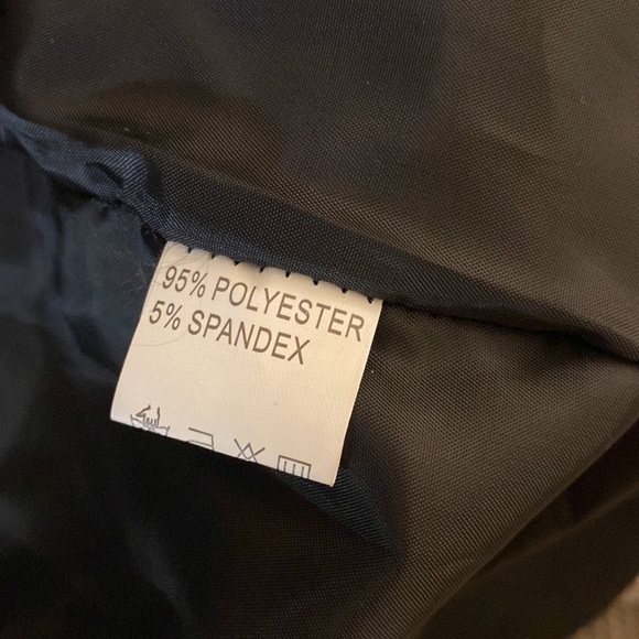 🏀Kobe Bryant-“Legends Never Die” Jacket🏀 - Picture 10 of 10